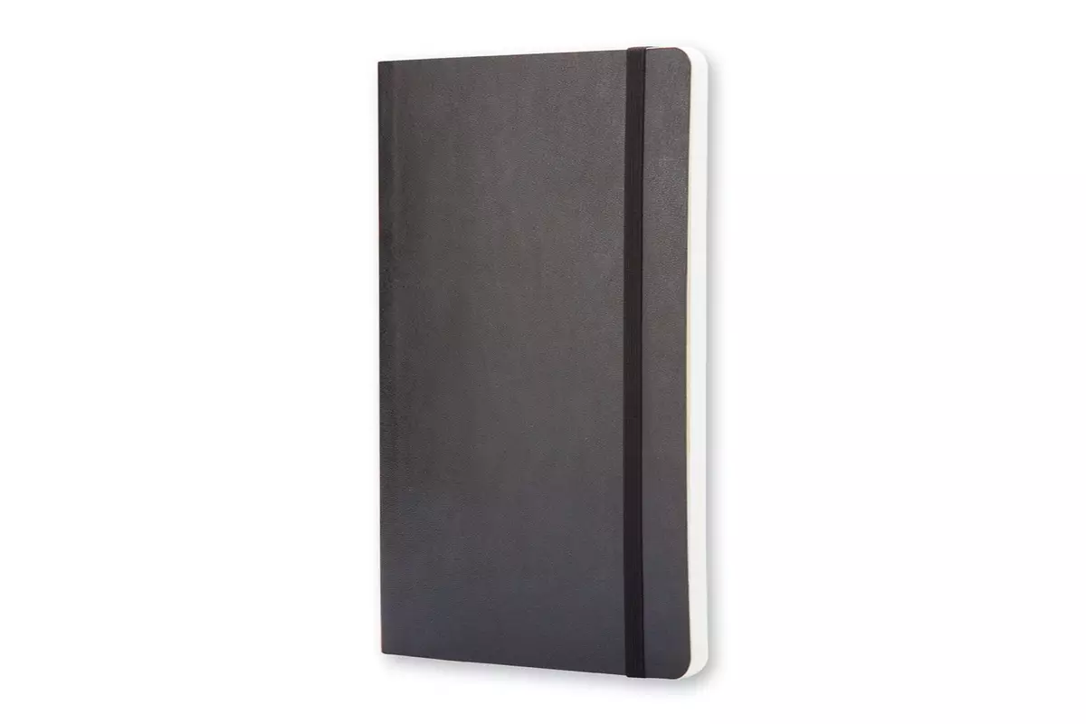 Een Moleskine Ruled Softcover Notebook Large Black koop je bij Moleskine.nl